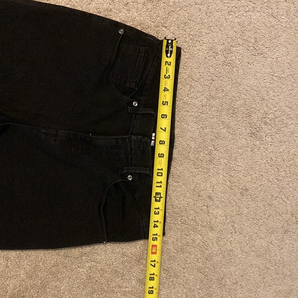 GOOD AMERICAN, GOOD WAIST, Black pants, SIZE 14 - Picture 10 of 16